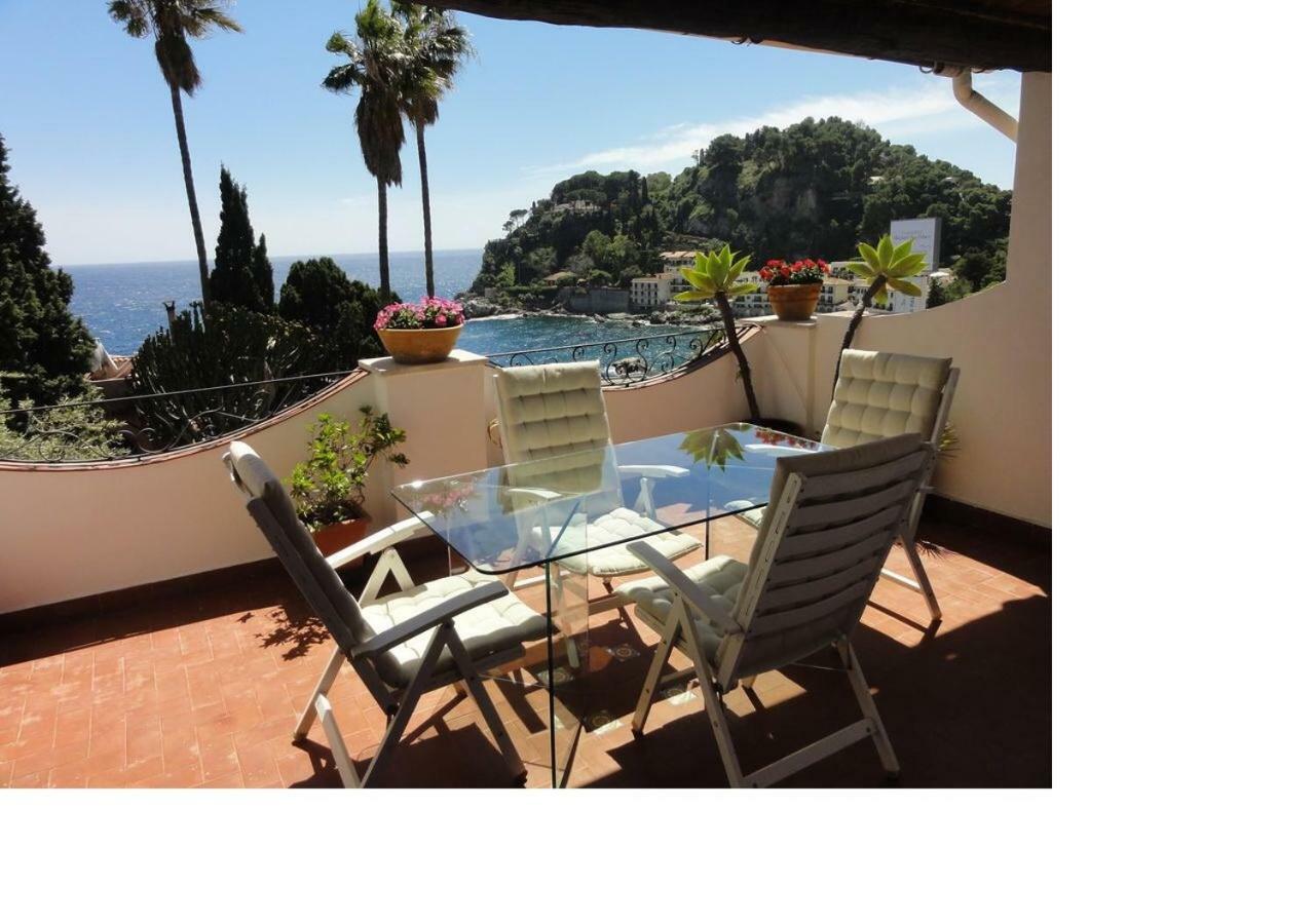 La Bomboniera Della Brigata Spendereccia! Apartment ตาออร์มินา ภายนอก รูปภาพ